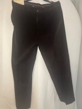 Haggar Men's Corduroy Pants in Black